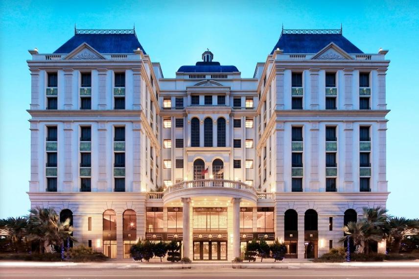 Golden Tulip - Aesthetics Hotel Zhunan Екстериор снимка