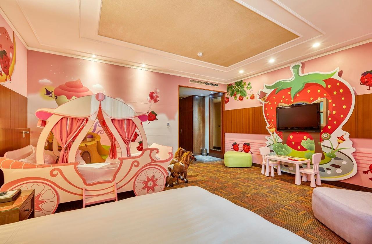 Golden Tulip - Aesthetics Hotel Zhunan Екстериор снимка
