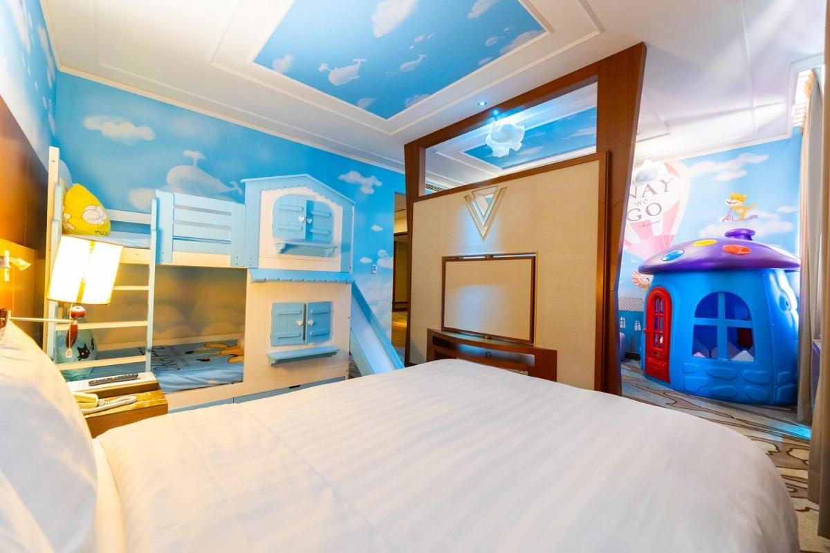 Golden Tulip - Aesthetics Hotel Zhunan Екстериор снимка