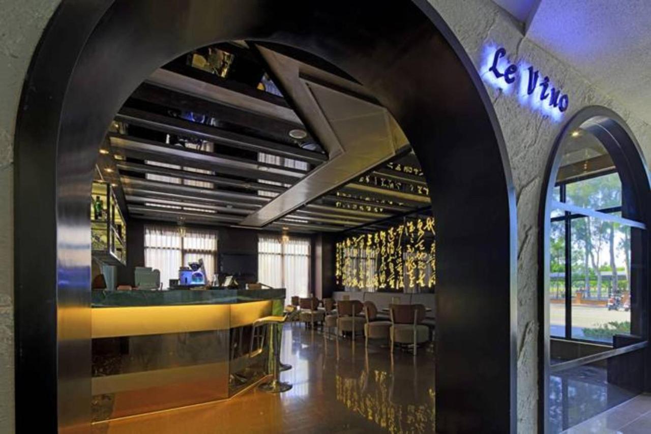 Golden Tulip - Aesthetics Hotel Zhunan Екстериор снимка